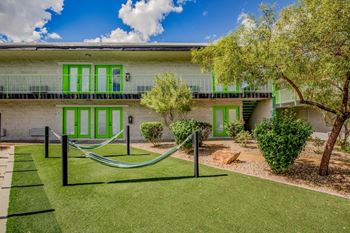 Fusion las vegas - hammocks